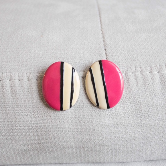 Pink and cream color block stud earrings - Picture 1 of 4